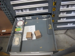 STANLEY VIDMAR HEAVY DUTY 12-DRAWER PARTS CABINET W/ CONTENTS (W-50) LOADING & HANDLING FEE $25-